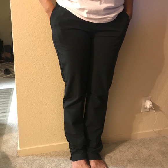 Under Armour Fitted Golf / Work Pants - Picture 4 of 7